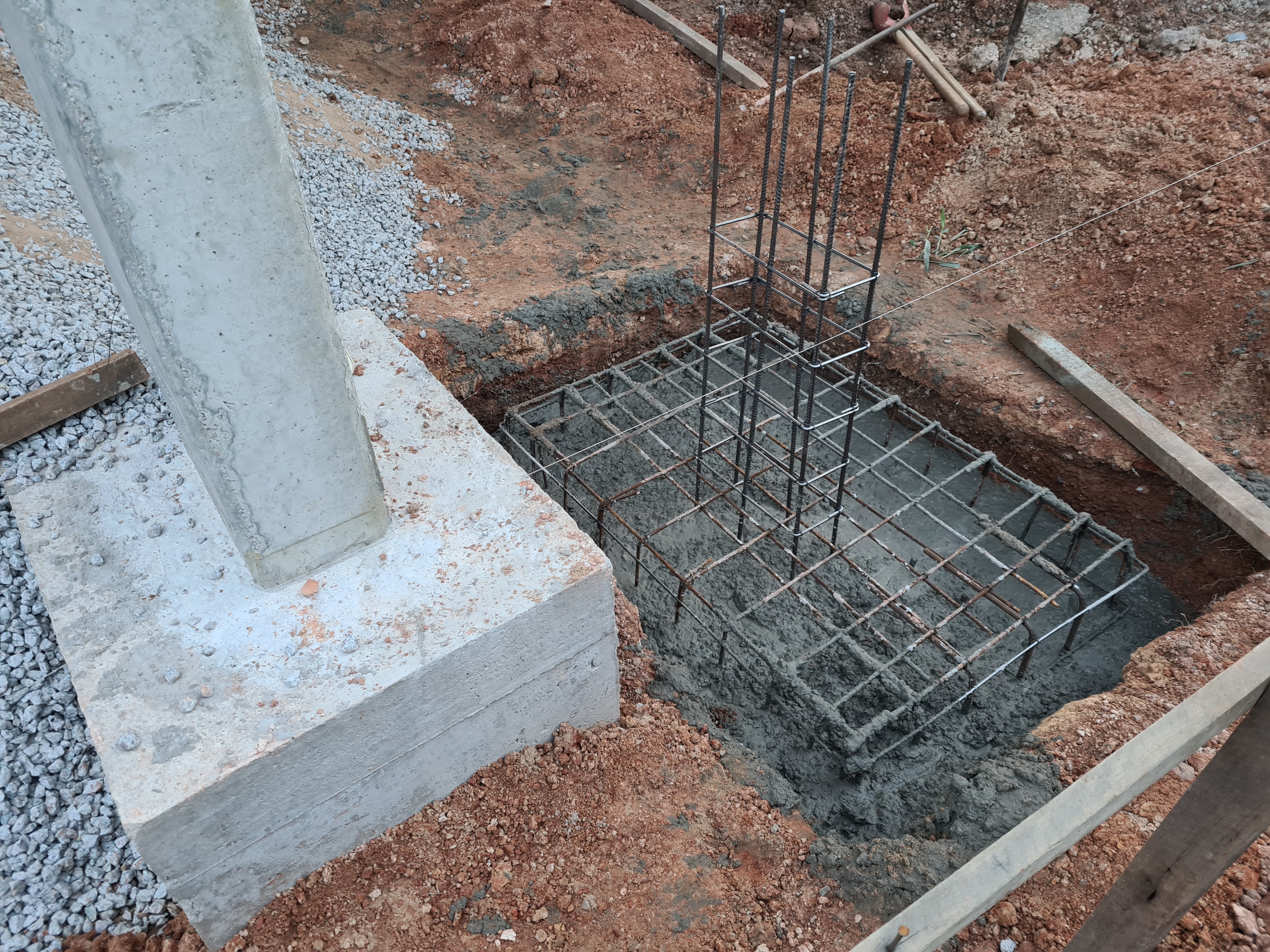 Obra comercial em andamento